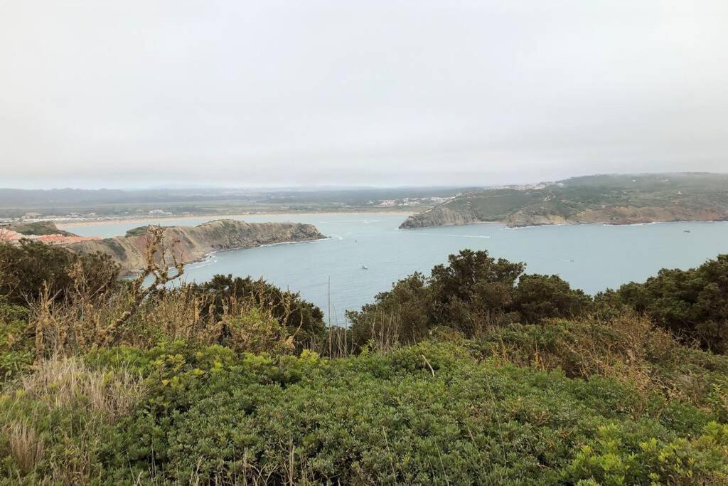 Aparatmento T3 com vista mar em condomínio de Luxo São Martinho do Porto Exterior foto